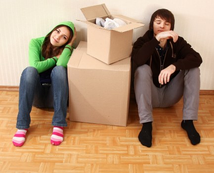 Loading boxes and furniture for a local Bromleycommon move