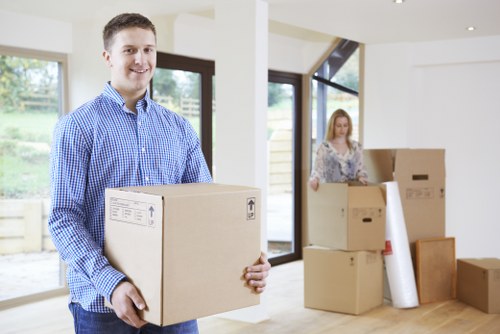 Local removals team supporting a home move in Bromleycommon